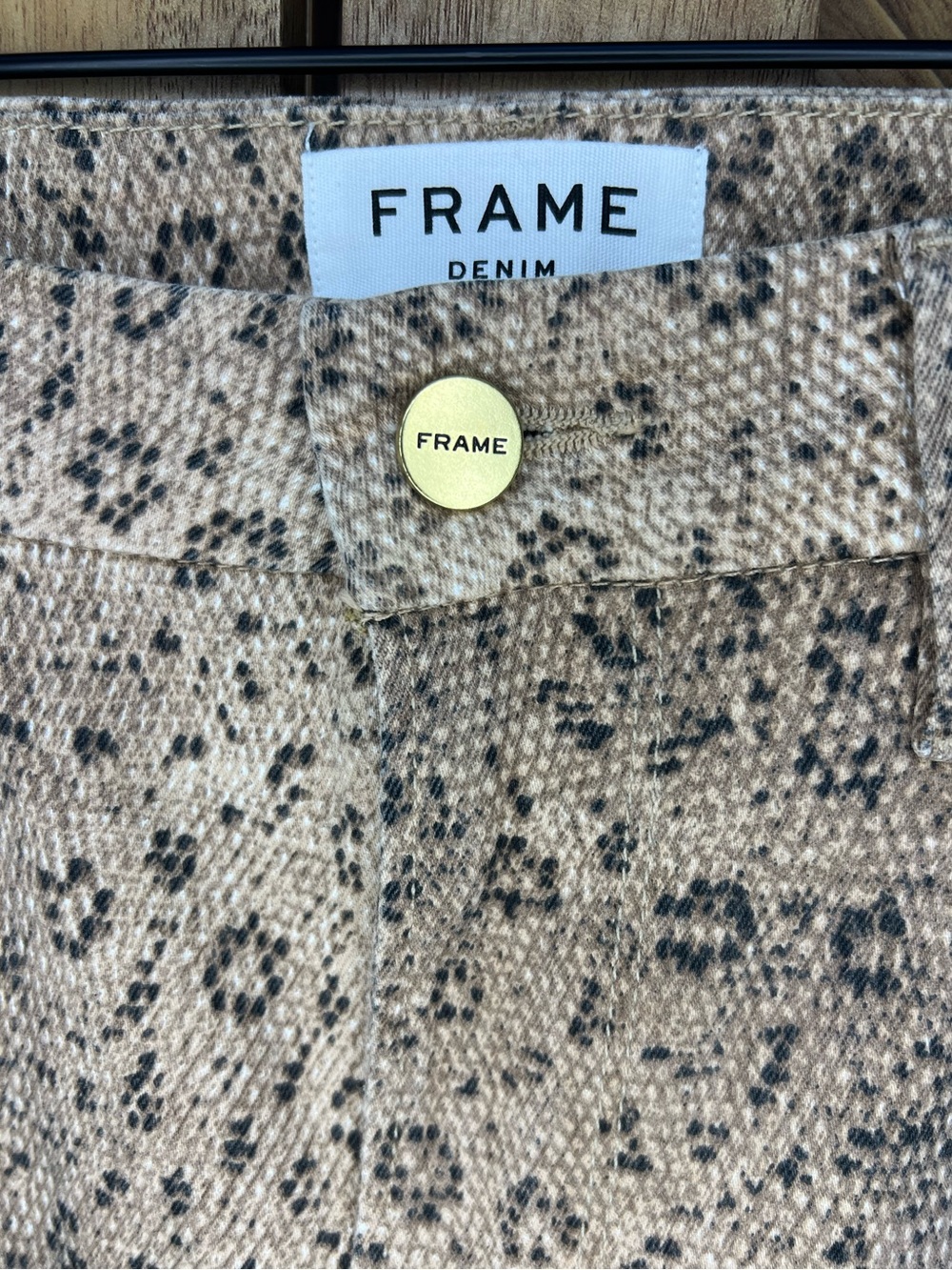 Frame “Le Crop Mini Boot” Python Print Denim Pant - Picture 12 of 12